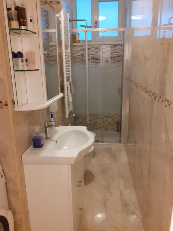 B&B G&G room 3
